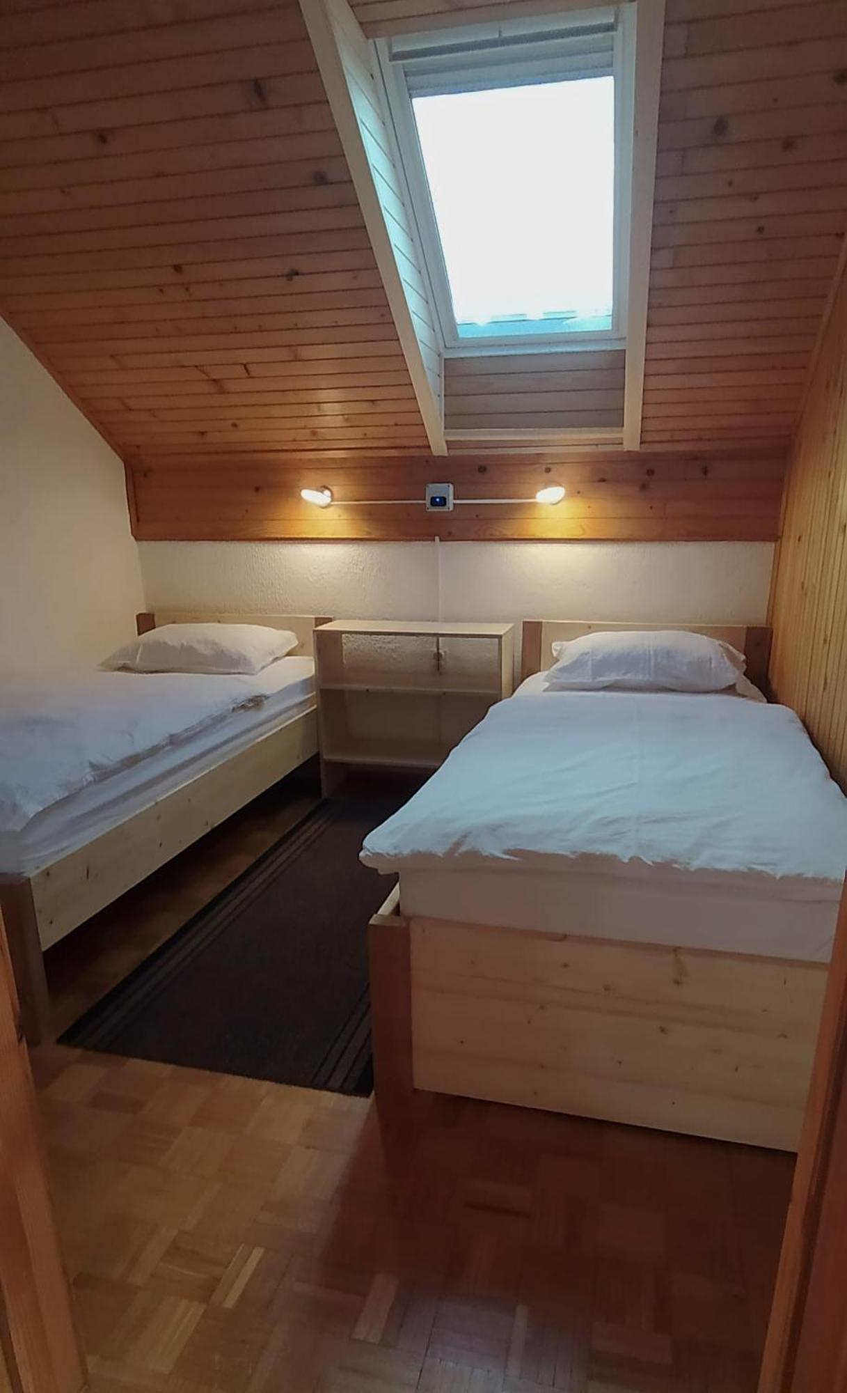 Apartment Jezerka 采尔克尼察 外观 照片